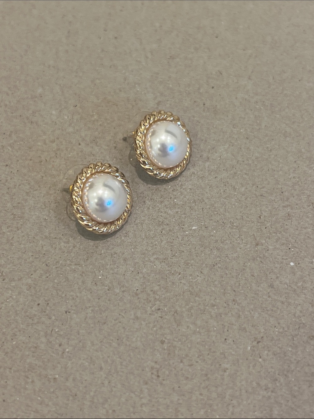 Classic Gold Rope Pearl Stud Earrings - White Pearl